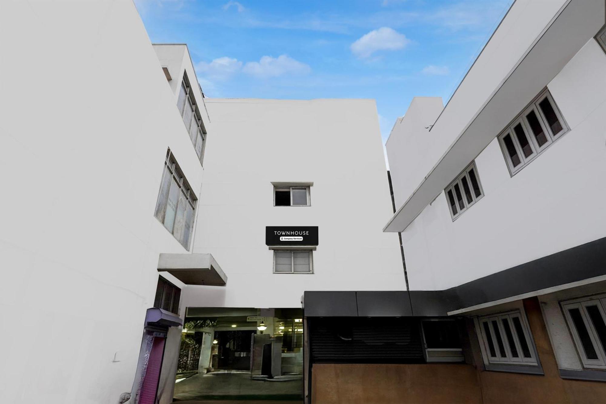 Super Townhouse Arcot Road Near Kauvery Hospital Chennai Extérieur photo