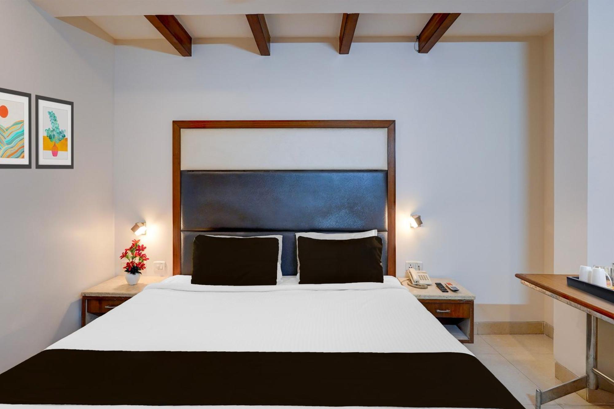 Super Townhouse Arcot Road Near Kauvery Hospital Chennai Extérieur photo