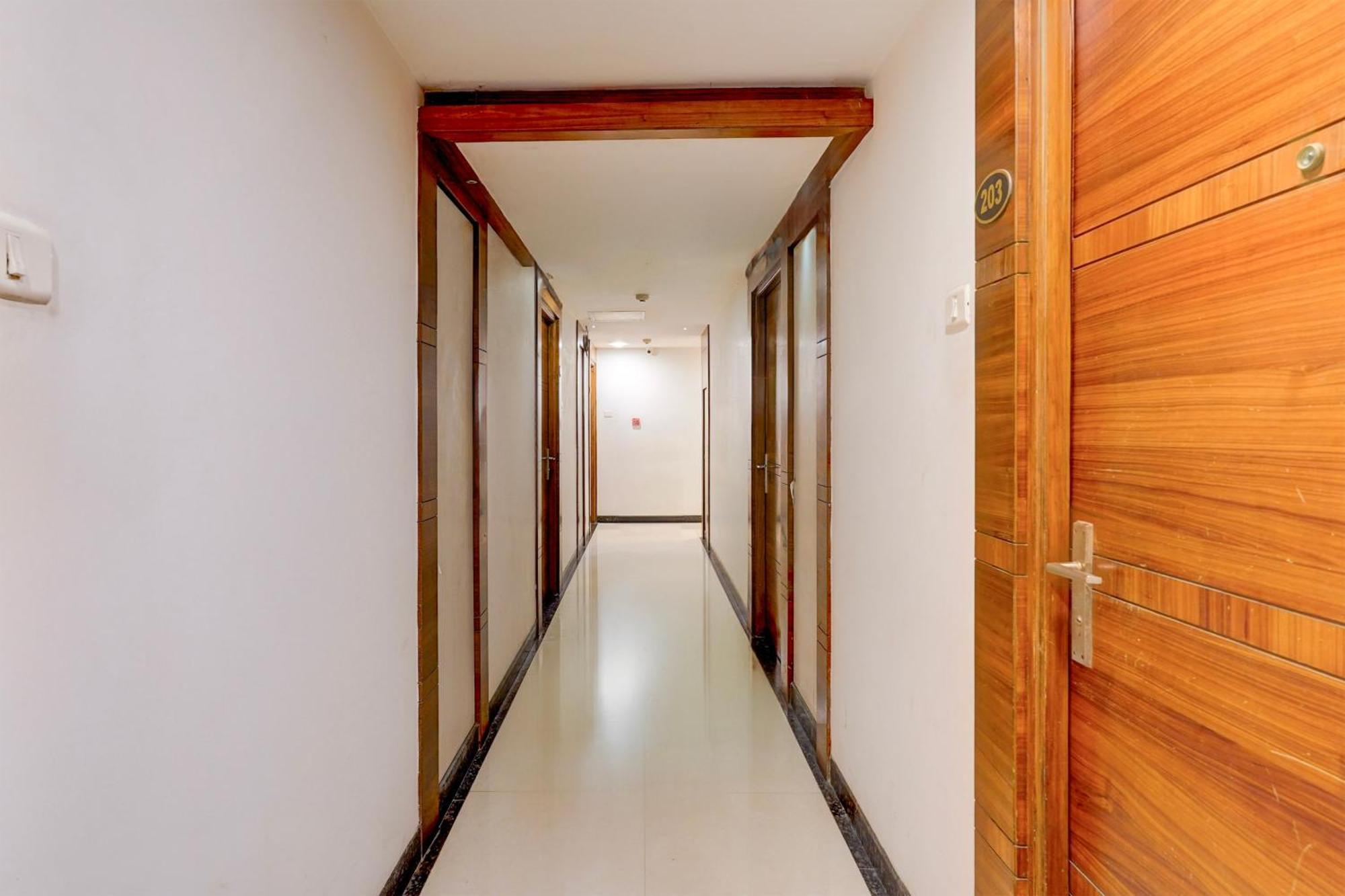 Super Townhouse Arcot Road Near Kauvery Hospital Chennai Extérieur photo