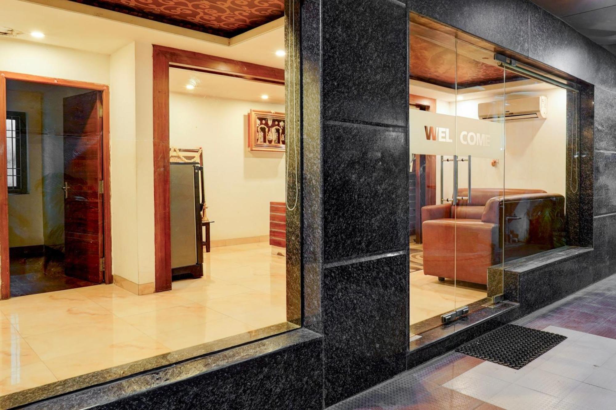 Super Townhouse Arcot Road Near Kauvery Hospital Chennai Extérieur photo