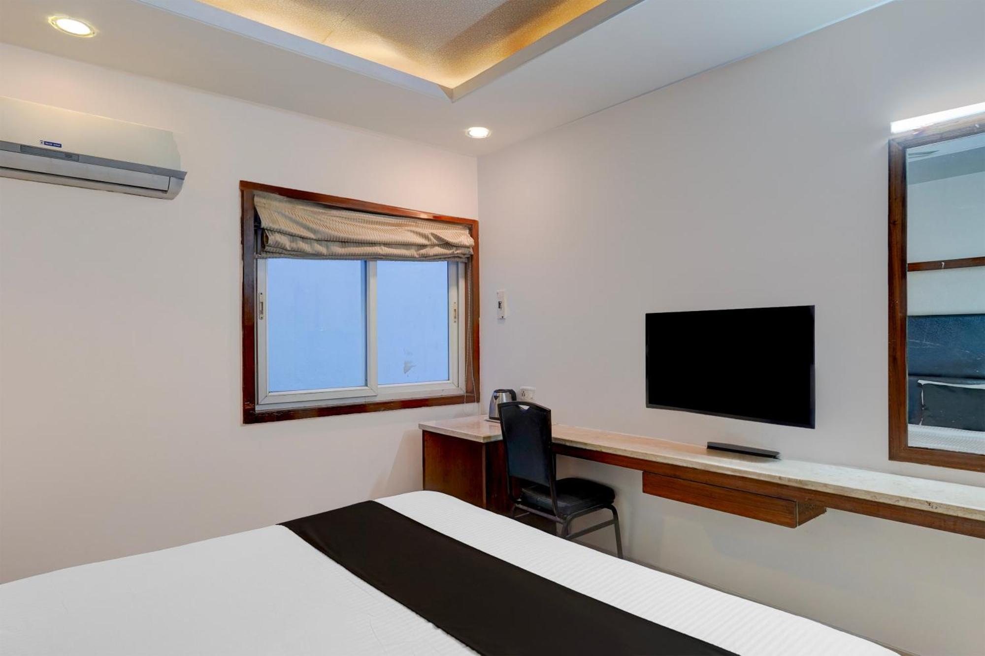 Super Townhouse Arcot Road Near Kauvery Hospital Chennai Extérieur photo