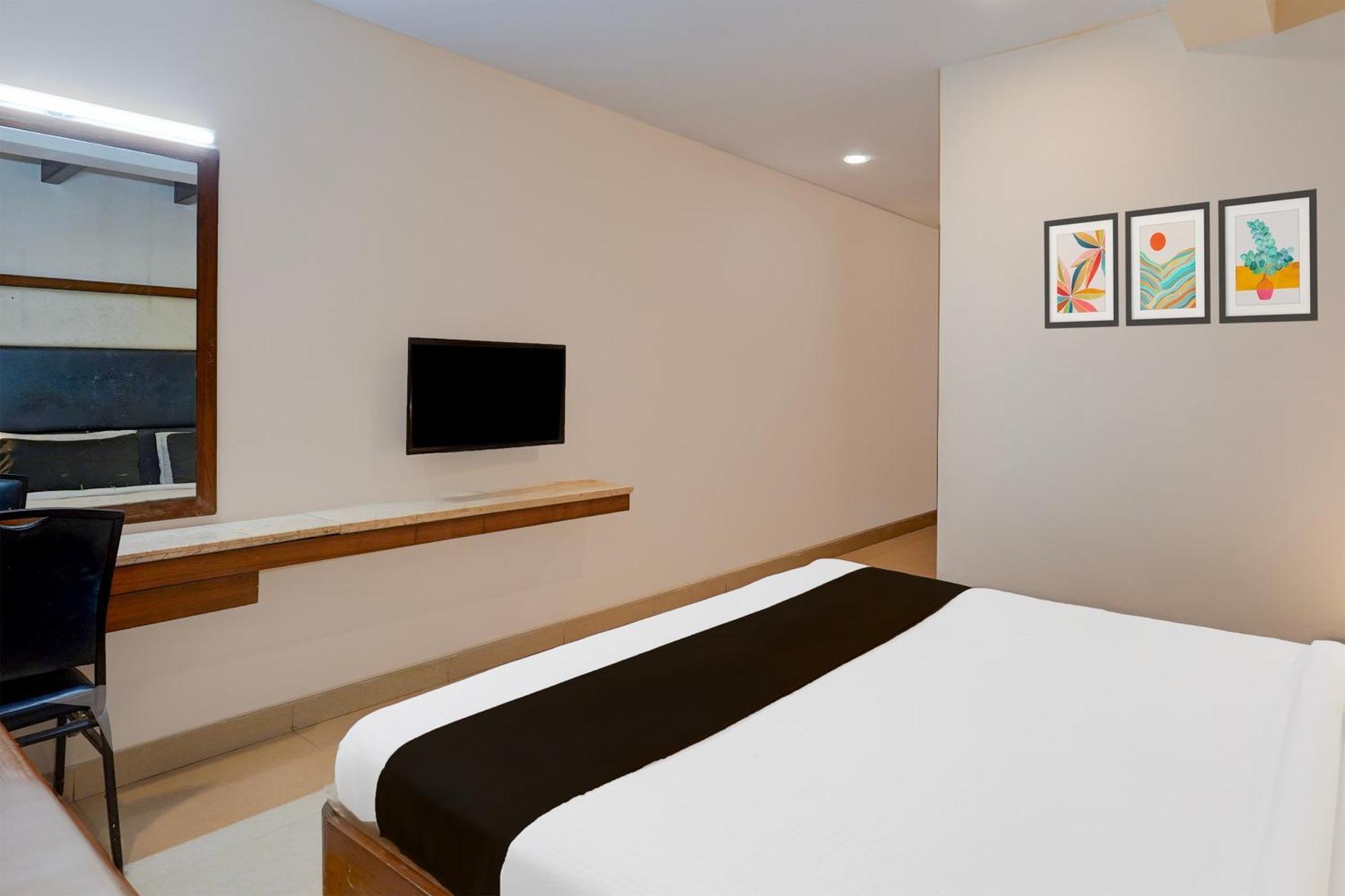 Super Townhouse Arcot Road Near Kauvery Hospital Chennai Extérieur photo