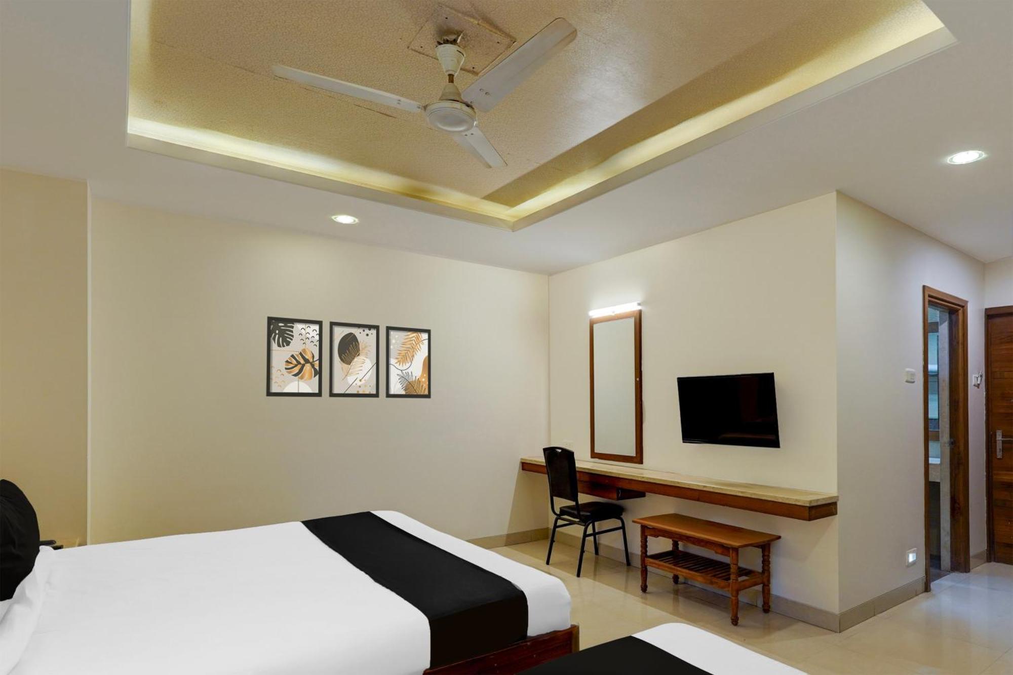 Super Townhouse Arcot Road Near Kauvery Hospital Chennai Extérieur photo